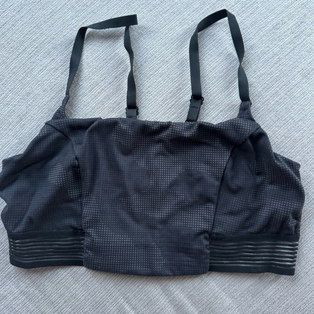 All in Motion Sports Bra Women’s M Black Workout Activewear